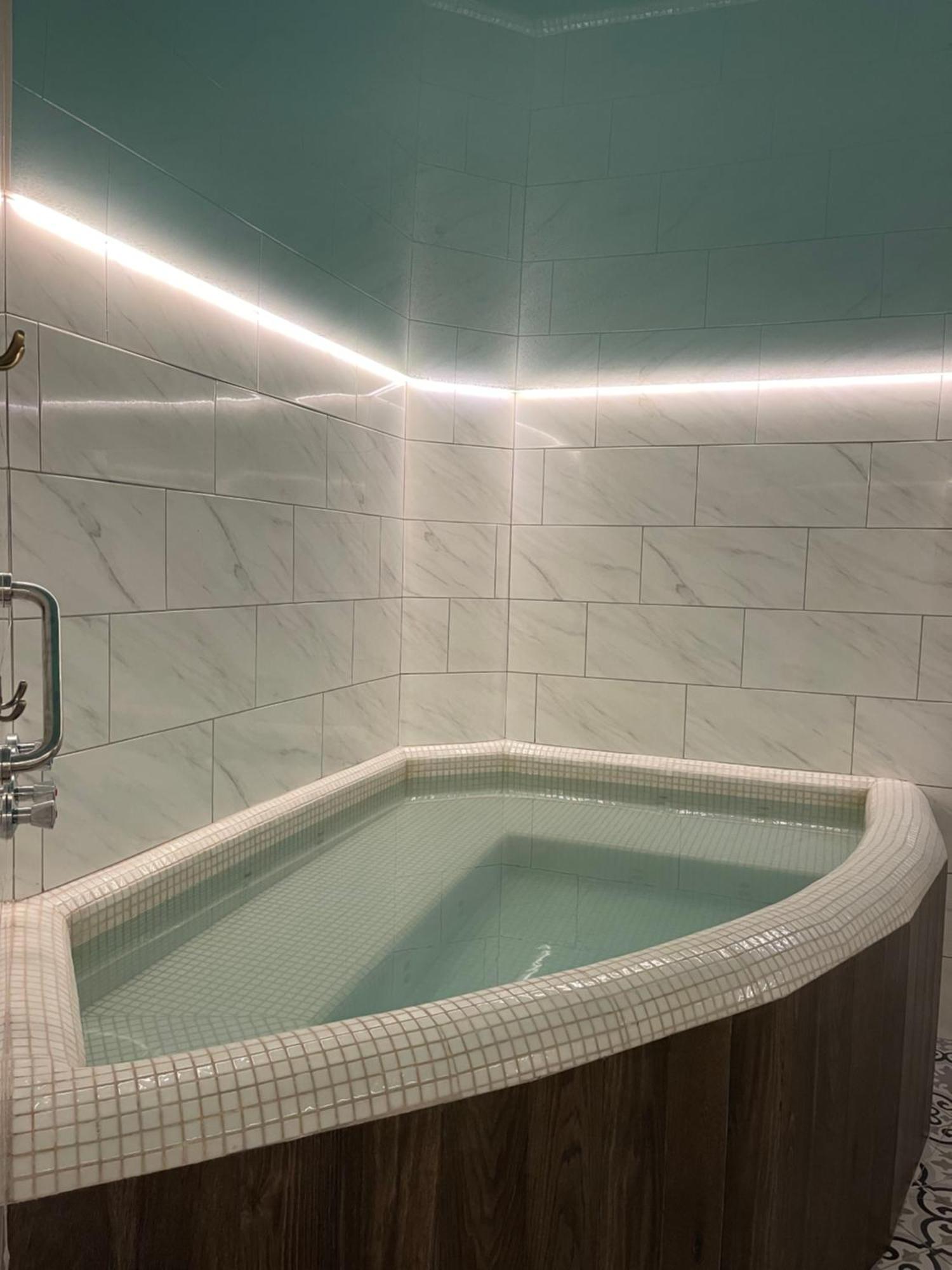 Апартаменти Underground&Spa Lviv Exterior photo